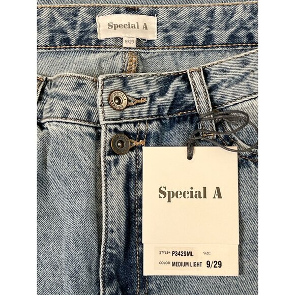Special A High Rise Light Wash Barrel Jeans SZ 29/9 NWT - Picture 9 of 12